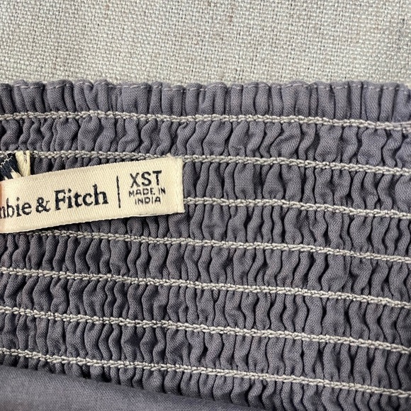 Abercrombie & Fitch Wrap Dress Size XST - Picture 3 of 3